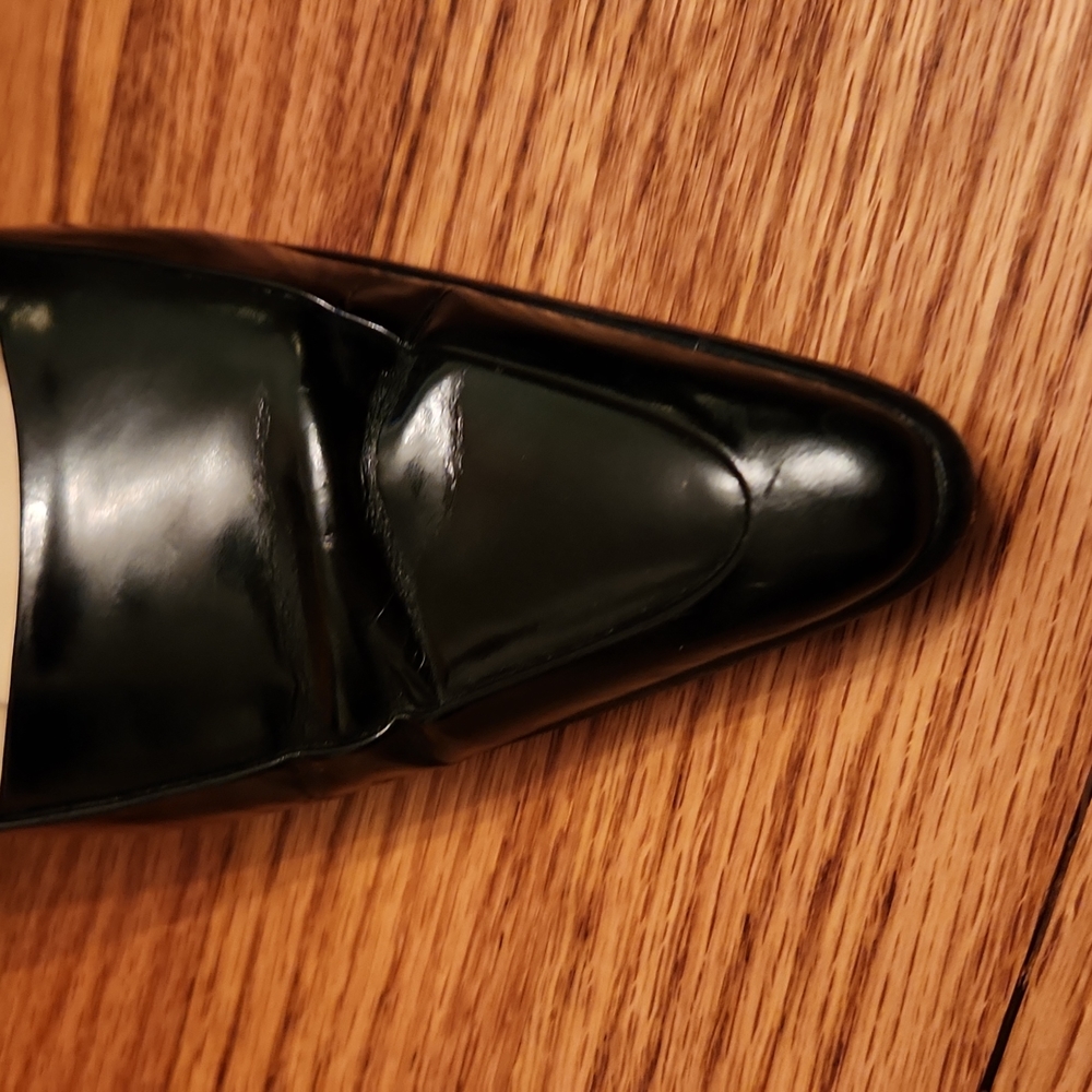 Shoes - Picture 4 of 4